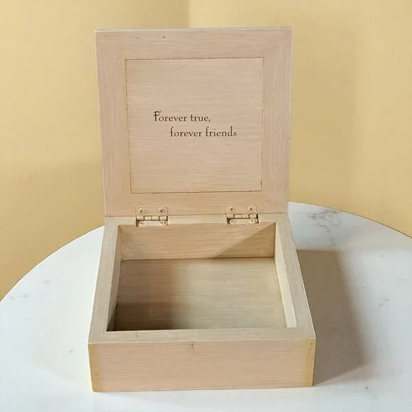 FLAWED WILLOW TREE Susan Lordi Friendship Trinket Box ~ Demdaco (2005) - Picture 2 of 9